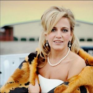 Meet your Posher, Shea